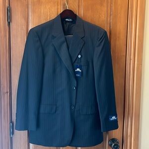 A new STAFFORD men suit